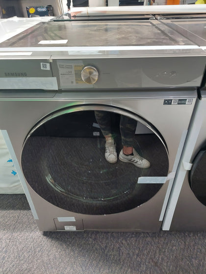 Samsung 5.3 cu.ft Front load Washer with Bespoke Design and Ultra Capacity (WF53BB8900ATUS)